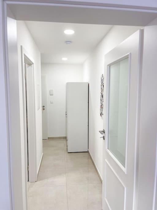 Apartment Sapphire & Balcony 312