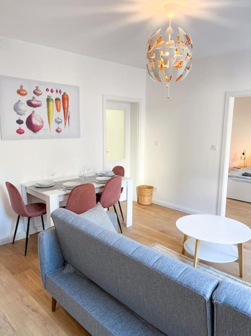 Apartment Sapphire & Balcony 312